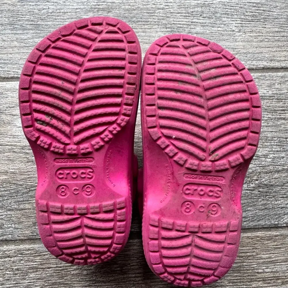 CROCS classic clogs